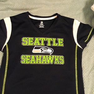 Girls Seahawks shirt